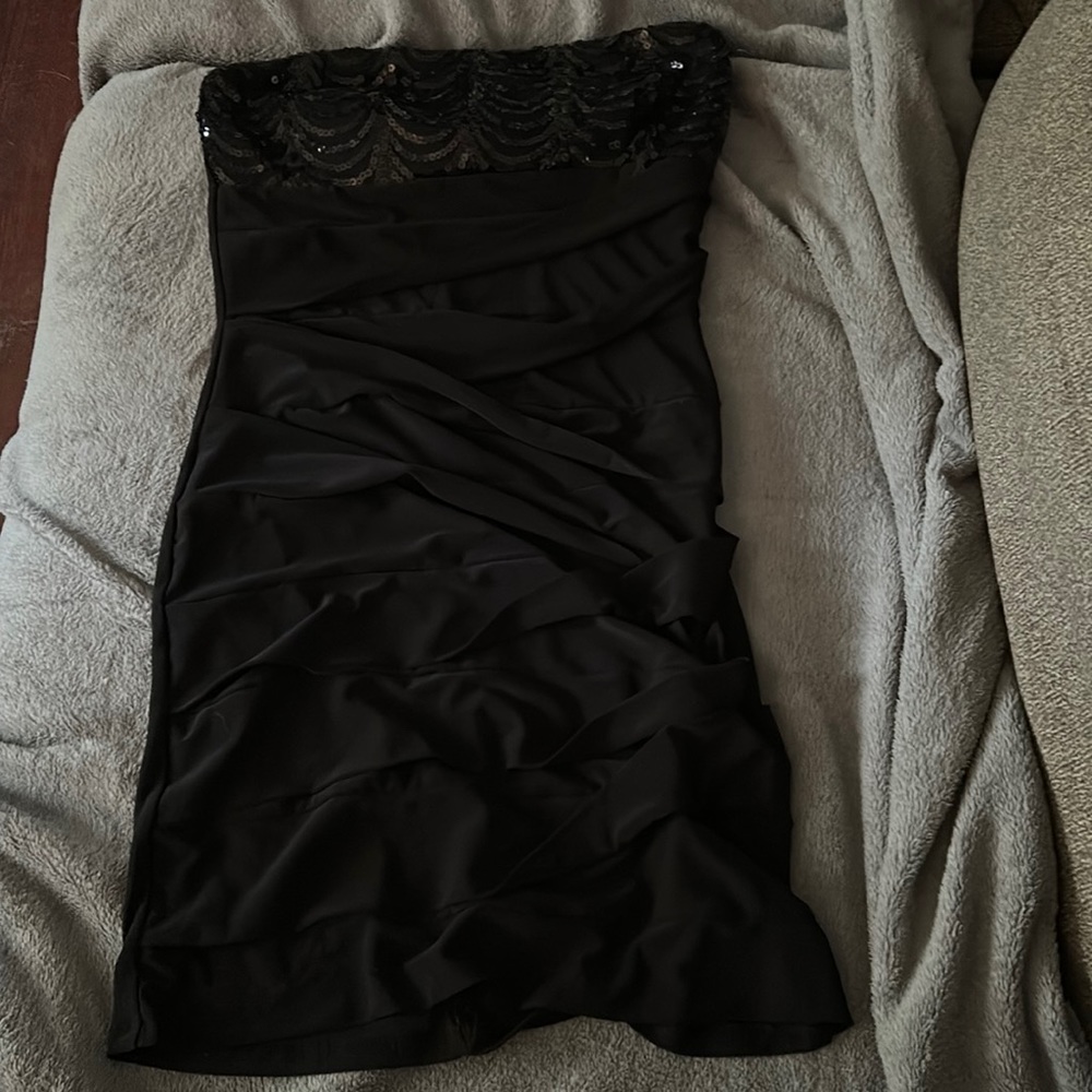 Juniors Deb little black dress